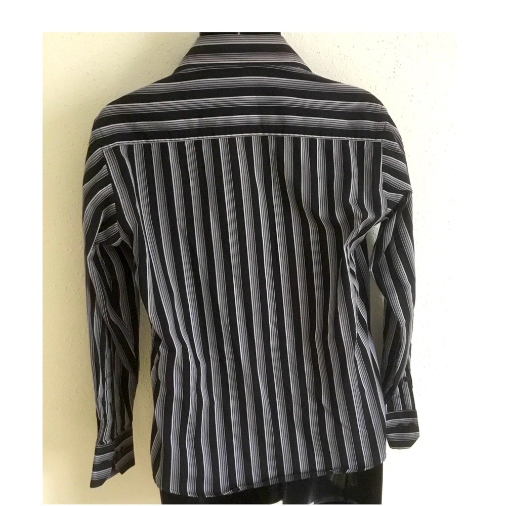 LONG SLEEVES BUTTON UP SHIRT - Picture 13 of 13